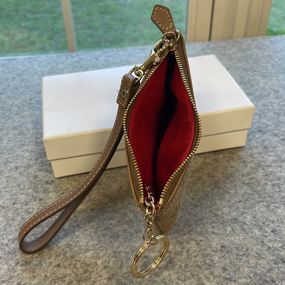 Dooney & Bourke Medium Wristlet - Picture 4 of 6